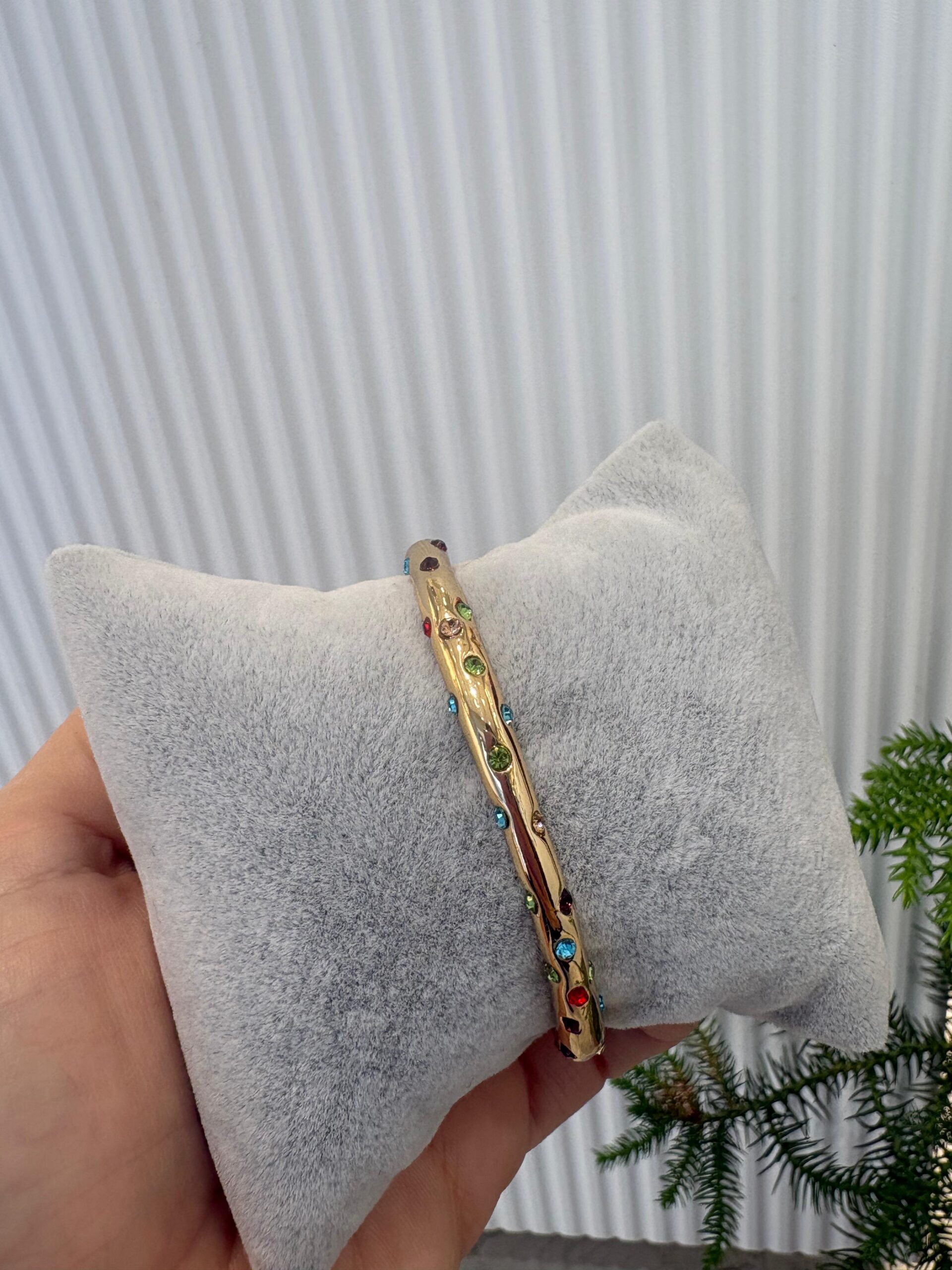 RENKLİ TAŞLI YARIM BİLEKLİK