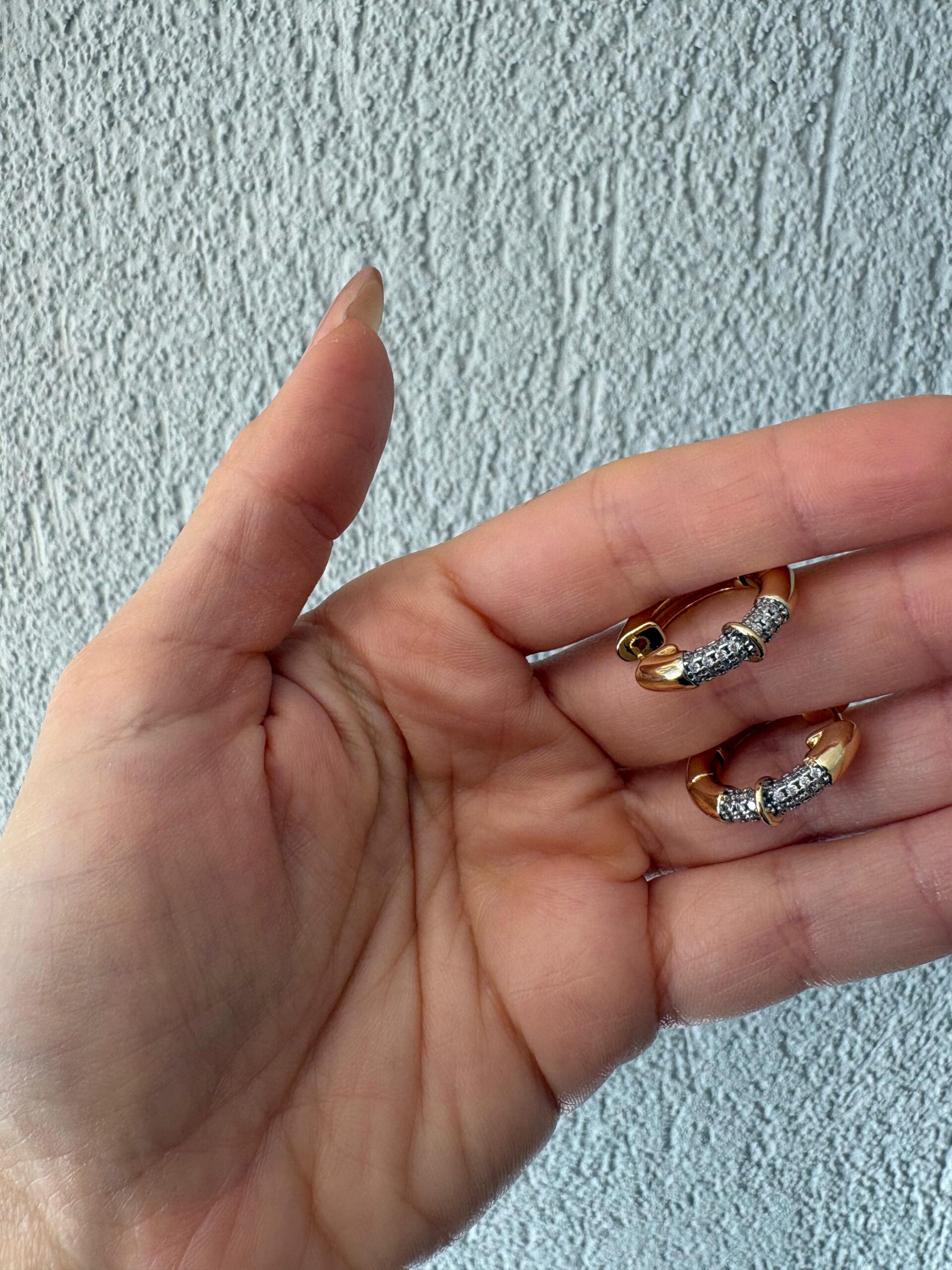 VIP MİNİMAL HALKA KÜPE - Görsel 2